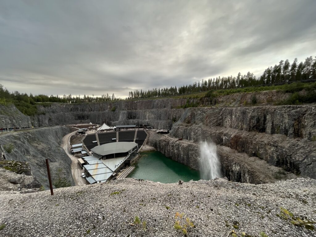 A photo of Dalhalla from above